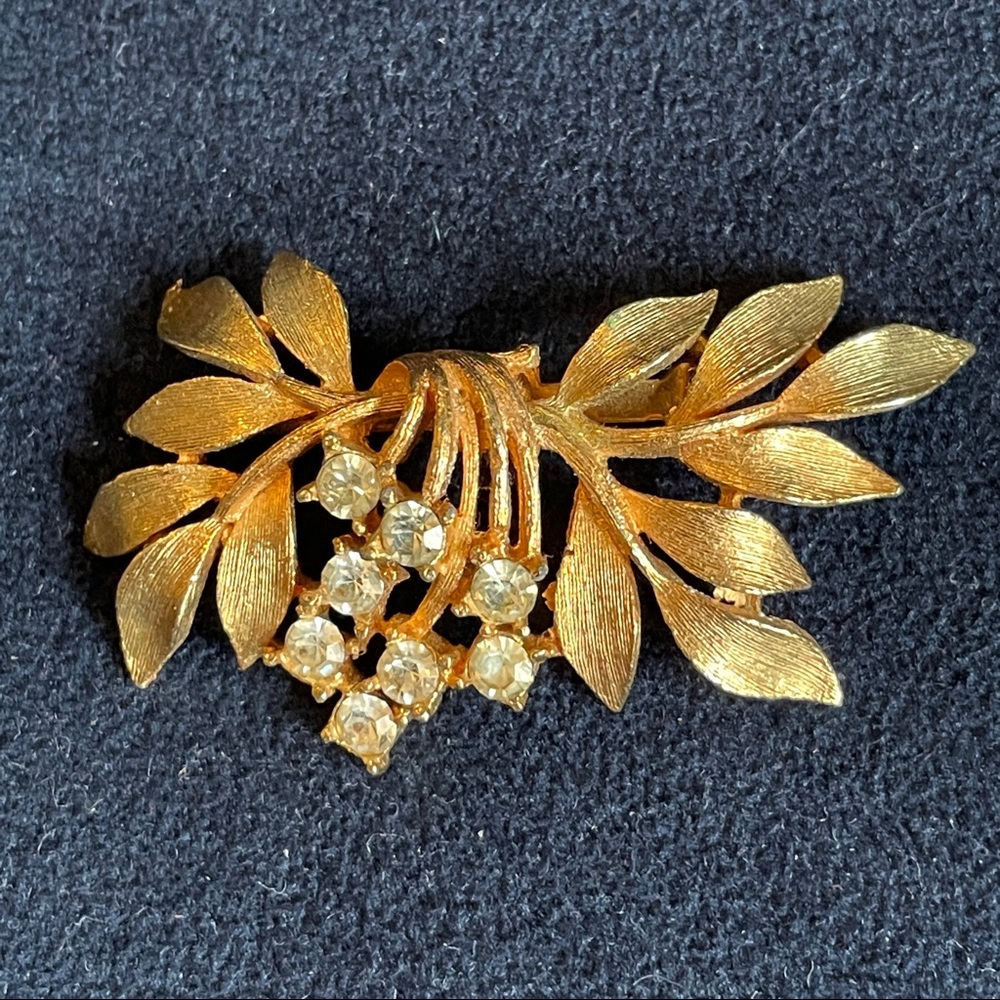 Vintage Jonette Jewelry Company Gold & Rhinestone Spray Brooch (Signed)